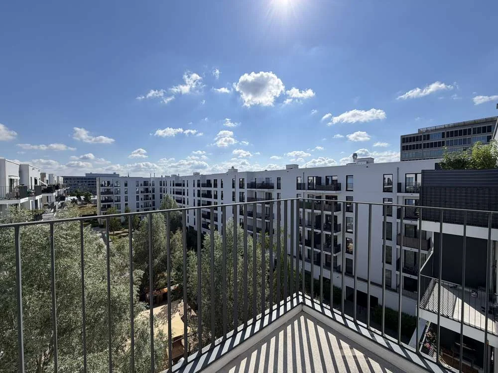 Moderne 2-Zimmerwohnung mit zwei Balkonen und Einbauküche
