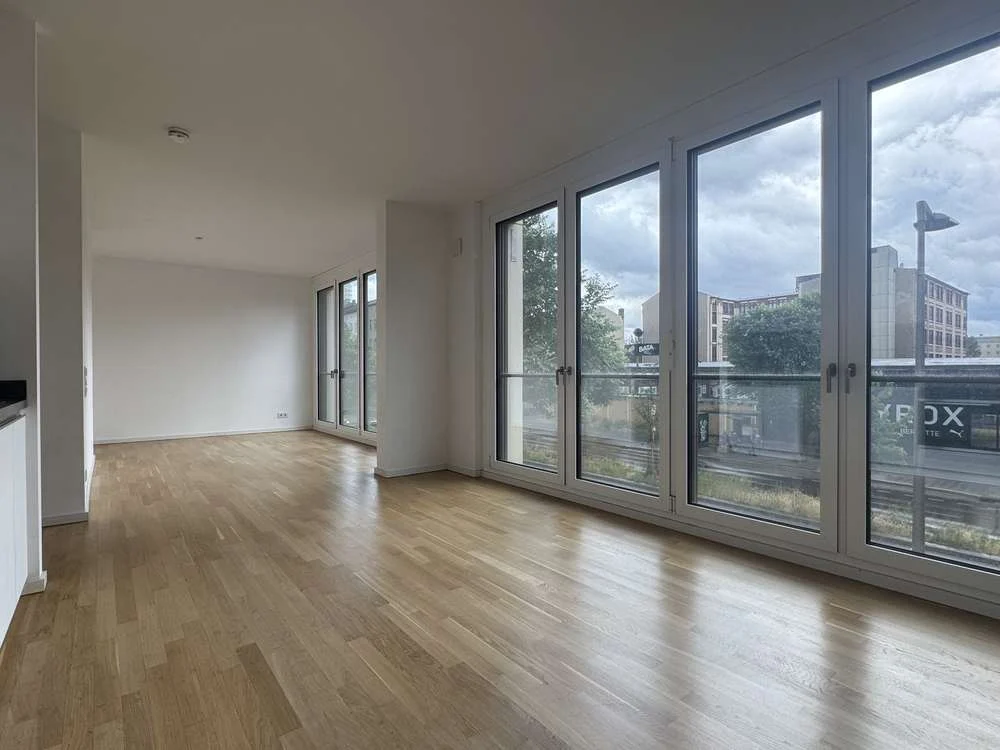 Willkommen in der EUROPACITY! Sonnige 3-Zimmerwohnung mit Balkon und EBK