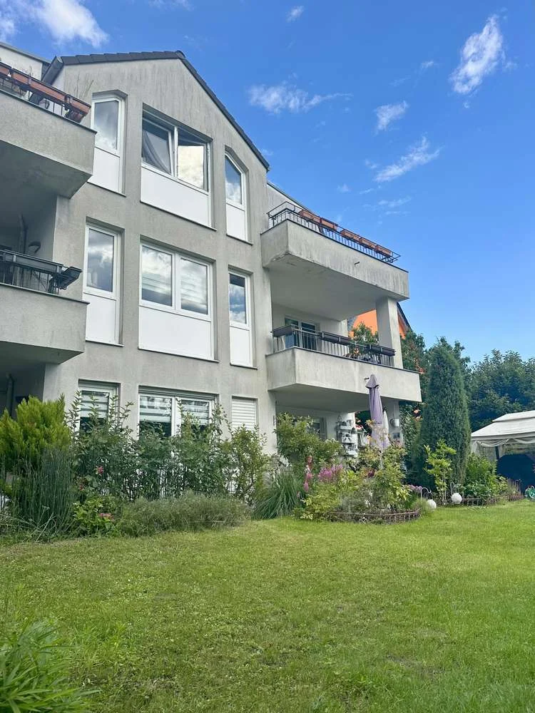 Maisonette-Wohnung * Erdgeschoss * Terrasse * EBK * im ruhigen Lichtenrade * Befrist. max bis 3 J.