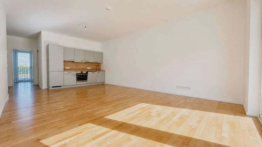 *Wunderschöne 2-Zimmer-Wohnung mit Ausblick auf den Spreekanal*