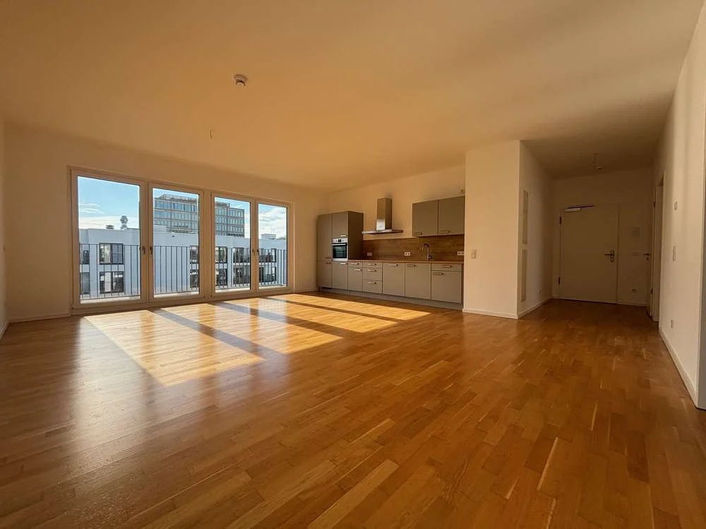 Lichtdurchflutete 3-Zimmerwohnung mit 2 Balkonen und Einbauküche