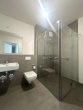 Badezimmer 2- mit Dusche - Helle 3-Zimmerwohnung * 2 Balkone * 2 Bäder * Einbauküche * Ruhige & zentrale Lage Moabit