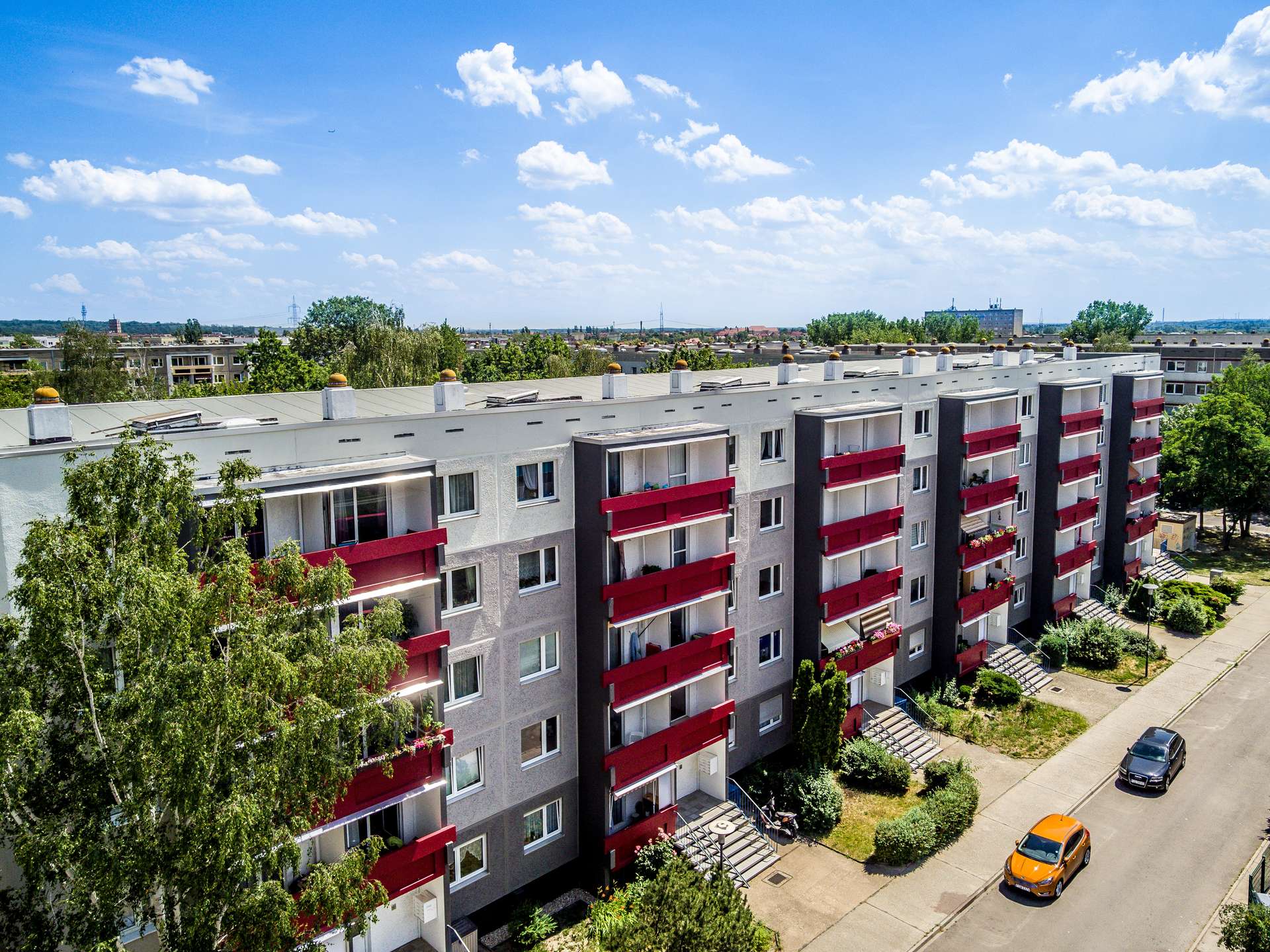 * TOP * 3-Zimmer-Wohnung mit EBK & BALKON* Kautionsfrei!*