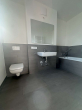 Bad en Suite - Ansicht 2 - Dachgeschoss * 4-Zimmer * Sonnenbalkon * Einbauküche * 2 Bäder * WG-geeignet * in Moabit