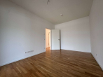 Schlafzimmer - Moderne 2-Zimmerwohnung mit EBK und zwei Balkonen