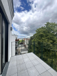 Balkon - Helle 3 Zimmerwohnung im 5.OG * Balkon * Einbauküche * in einem ruhigen Neubauensemble * Zweitbezug