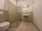 Badezimmer - helle 3-Zimmerwohnung im Erdgeschoss mit Terrasse und EBK