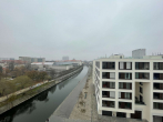 Ausblick - Großzügig Wohnen mit Wasserblick: 5-Zimmerwohnung mit Loggia und EBK