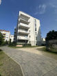 Haus & Innenhof - Helle 3-Zimmerwohnung* Dachgeschoss mit Südterrasse * Einbauküche * Ruhige&zentrale Lage in Moabit