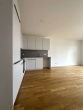 Küche - Helle 3-Zimmerwohnung* Dachgeschoss mit Südterrasse * Einbauküche * Ruhige&zentrale Lage in Moabit