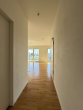 Flur - Moderne 2-Zimmerwohnung mit zwei Balkonen und Einbauküche