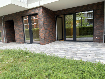 *Treppenmuffel aufgepasst – helle Erdgeschosswohnung direkt am Wasser*, 10557 Berlin, Etagenwohnung