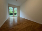 Schlafzimmer - *Treppenmuffel aufgepasst – helle Erdgeschosswohnung direkt am Wasser*