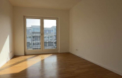 Schlafzimmer - Moderne 3-Zimmerwohnung mit zwei Balkonen und Einbauküche