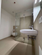 Duschbad oben - Schöne 3-Zimmermaisonettewohnung mit Dachterrasse und Einbauküche