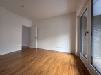 Schlafzimmer unten - Schöne 3-Zimmermaisonettewohnung mit Dachterrasse und Einbauküche