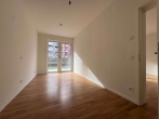 Schlafzimmer - *Treppenmuffel aufgepasst – helle Erdgeschosswohnung direkt am Wasser*