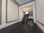Treppenhaus - Hochwertige Bürofläche am Savignyplatz, ideal für Insolvenzverwalter, Rechtsanwalt oder Steuerbüro