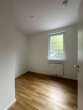 Kleines Zimmer - Kleine 2,5 Zimmerwohnung * Balkon * Einbauküche * Zweitbezug * im grünen Spandau