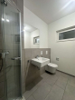 Badezimmer-Ansicht 1 - Kleine 2,5 Zimmerwohnung * Balkon * Einbauküche * Zweitbezug * im grünen Spandau