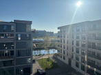 Ausblick Loggia - Helle 3-Zimmerwohnung mit Einbauküche und Wasserblick