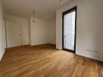 Schlafzimmer - Moderne 2-Zimmerwohnung mit Balkon und Einbauküche in bester Lage von Friedrichshain
