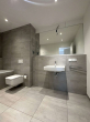 Bad en suite - Ansicht 2 - Helle 3-Zimmerwohnung*Terrasse * Erdgeschoss * in einem ruhigen Neubauensemble * 2 Bäder *Zweitbezug