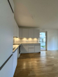 Einbauküche - Erdgeschoss * 4-Zimmerwohnung mit Terrasse * Einbauküche * im Innenhof * Ruhige Lage in Moabit