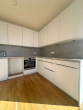 Einbauküche - Erdgeschoss * 4-Zimmerwohnung mit Terrasse * Einbauküche * im Innenhof * Ruhige Lage in Moabit