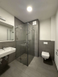 Badezimmer 2 mit Dusche - Erdgeschoss * 4-Zimmerwohnung mit Terrasse * Einbauküche * im Innenhof * Ruhige Lage in Moabit