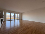 Wohnzimmer - *Wohnen am Wasser – wunderschöne 3-Zimmerwohnung mit Blick auf den Spreekanal*