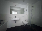 Badezimmer - Willkommen in der Europacity: kompakte 4-Zimmerwohnung mit offener Einbauküche und Balkon
