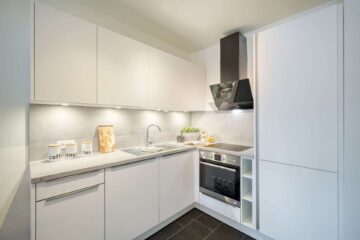 Großzügige 4-Zimmerwohnung mit Balkon und Loggia im schönen Ottensen, 22763 Hamburg, Etagenwohnung