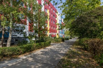 *GROSSARTIGE* 6-Zimmerwohnung mit 2 Bädern & BALKON *, 06132 Halle, Etagenwohnung