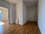 Flur - 2-Zimmerwohnung mit Einbauküche und Loggia direkt am Spreekanal